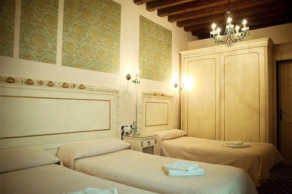 Casa De Las Mercedes Malaga